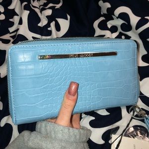 NEW Steve Madden Crocodile Zipper Wallet/Clutch